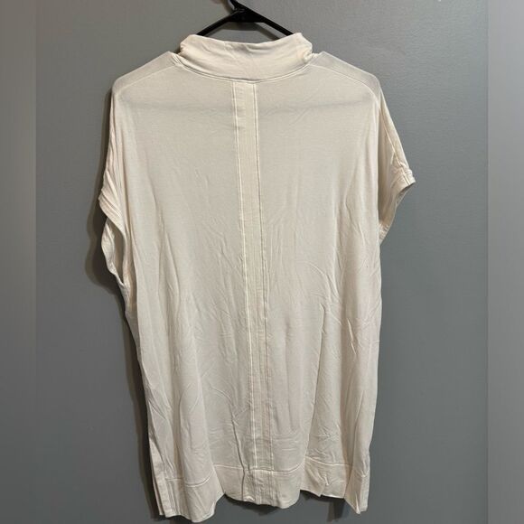 Athleta Weekender Tunic - Picture 10 of 12